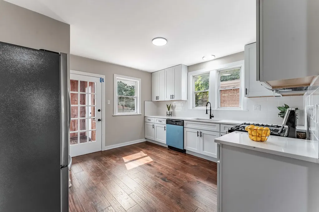 8055 South Wabash Avenue Chicago IL 60619