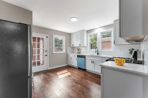 8055 South Wabash Avenue Chicago IL 60619