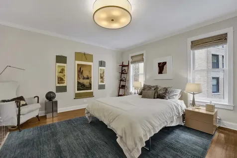 2109 North Clark Street Chicago IL 60614