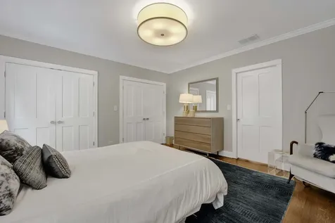 2109 North Clark Street Chicago IL 60614