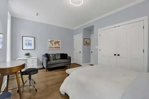 2109 North Clark Street Chicago IL 60614