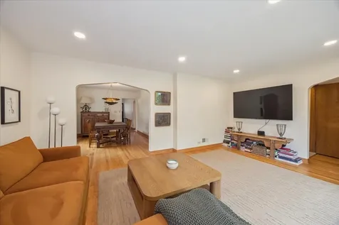 6404 33RD Street Berwyn IL 60402