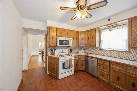6404 33RD Street Berwyn IL 60402