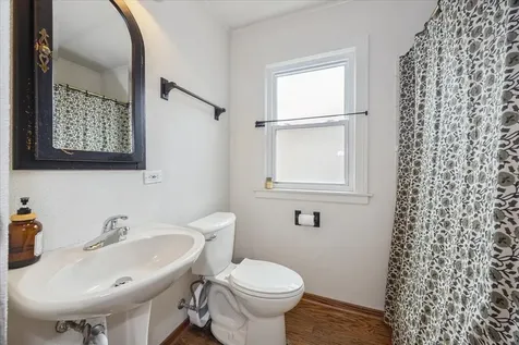 6404 33RD Street Berwyn IL 60402