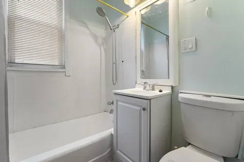 4318 South Hermitage Avenue Chicago IL 60609