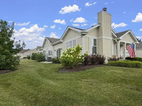 16553 Buckner Pond Way Crest Hill IL 60403