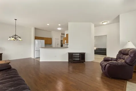 16553 Buckner Pond Way Crest Hill IL 60403