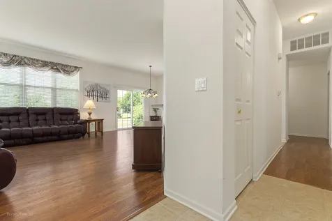 16553 Buckner Pond Way Crest Hill IL 60403