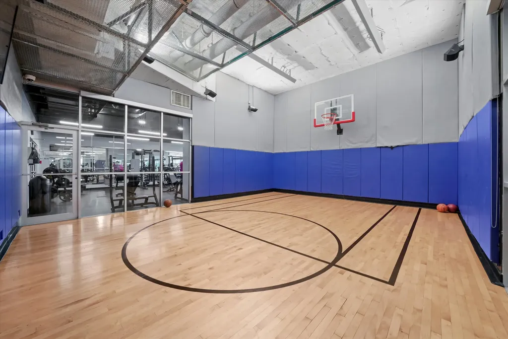 545 North Dearborn Street Chicago IL 60654
