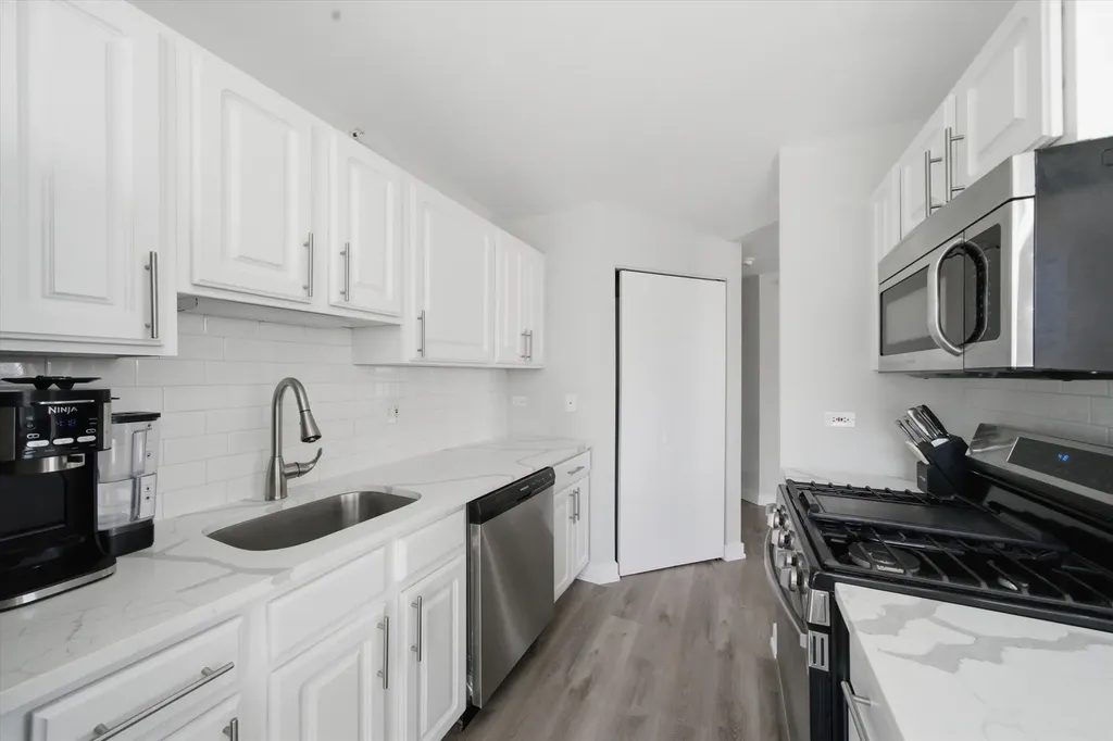 545 North Dearborn Street Chicago IL 60654