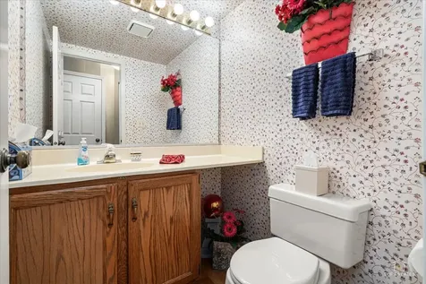 1875 Hawk Lane Elk Grove Village IL 60007
