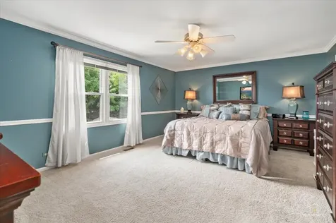 1875 Hawk Lane Elk Grove Village IL 60007