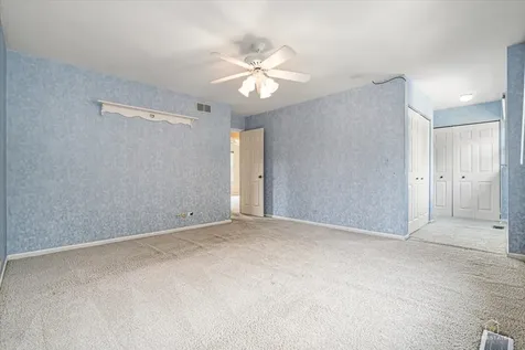 1875 Hawk Lane Elk Grove Village IL 60007