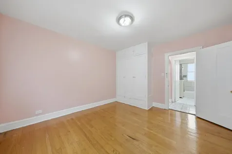 6316 North Artesian Avenue Chicago IL 60659