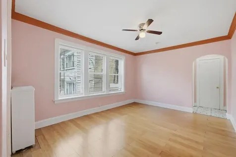 6316 North Artesian Avenue Chicago IL 60659