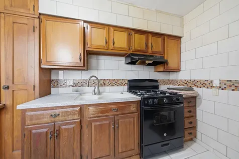 6316 North Artesian Avenue Chicago IL 60659