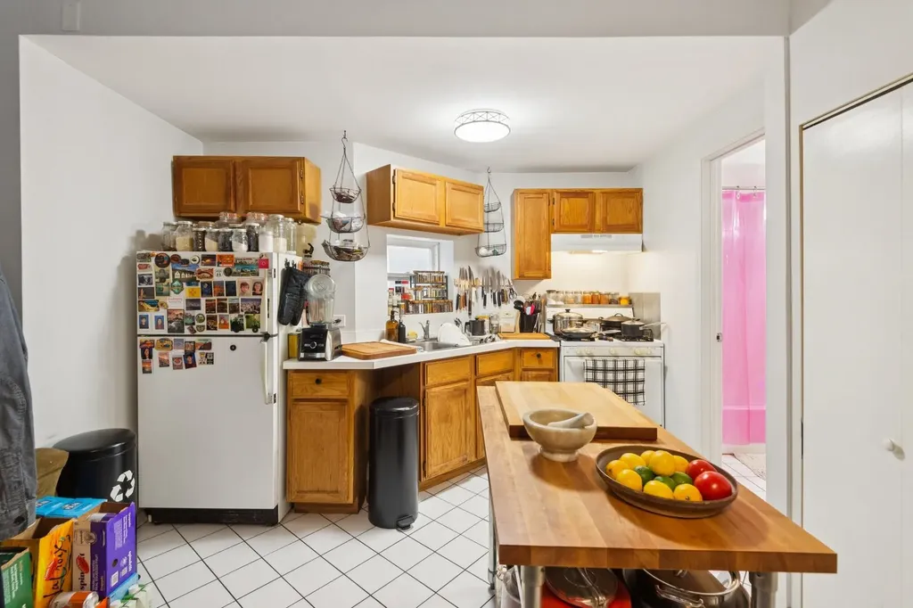 1409 West Ohio Street Chicago IL 60642