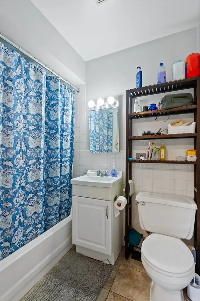 1409 West Ohio Street Chicago IL 60642