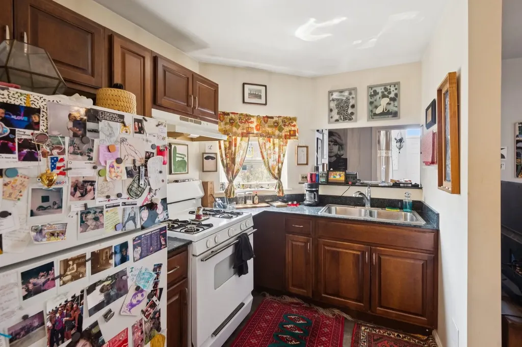 1409 West Ohio Street Chicago IL 60642