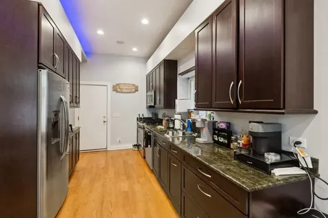 1409 West Ohio Street Chicago IL 60642