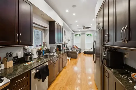 1409 West Ohio Street Chicago IL 60642