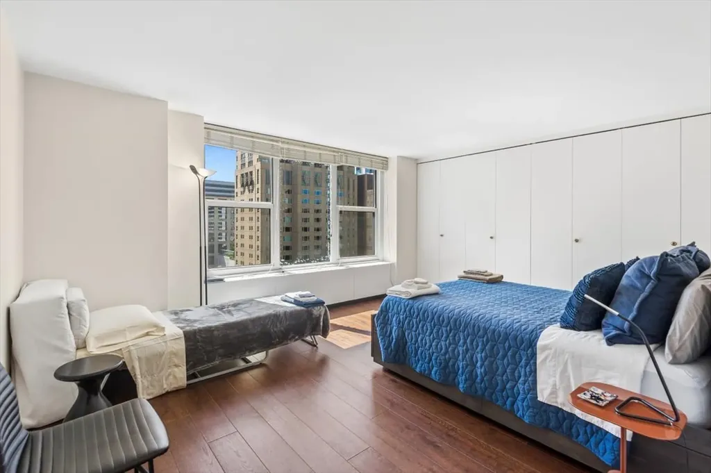 777 North Michigan Avenue Chicago IL 60611