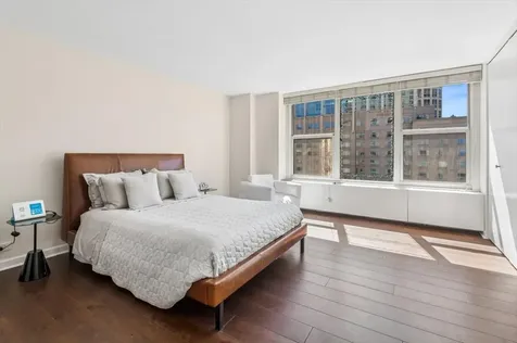 777 North Michigan Avenue Chicago IL 60611