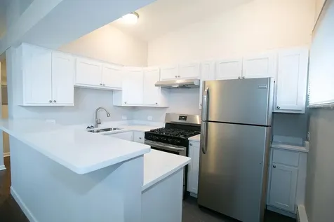 26 East Washington Avenue Lake Bluff IL 60044