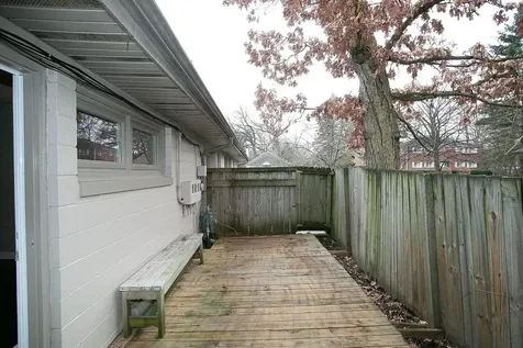 26 East Washington Avenue Lake Bluff IL 60044