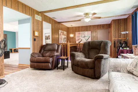 280 Knoll Road Belvidere IL 61008