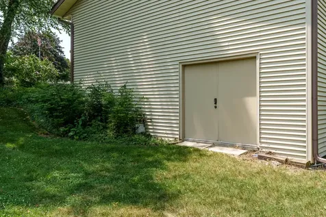 280 Knoll Road Belvidere IL 61008