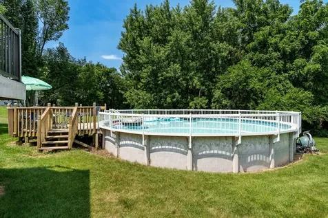 280 Knoll Road Belvidere IL 61008