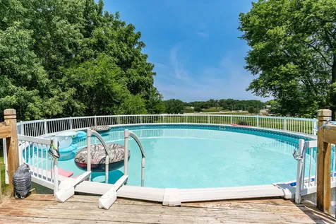 280 Knoll Road Belvidere IL 61008