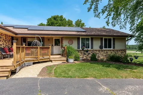 280 Knoll Road Belvidere IL 61008