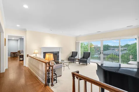 5 Oak Brook Club Drive Oak Brook IL 60523