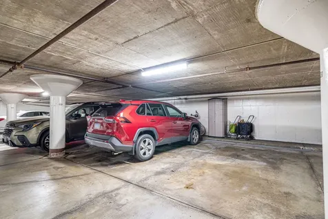 5 Oak Brook Club Drive Oak Brook IL 60523
