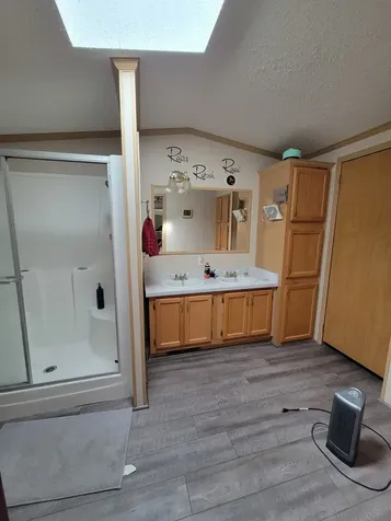 20 Swallow Lane Beecher IL 60401