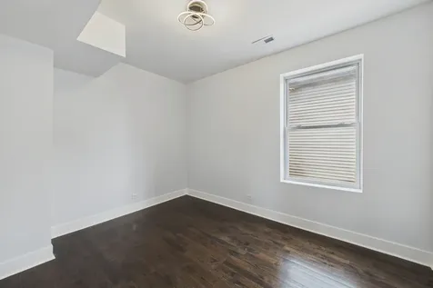 7919 South Ellis Avenue Chicago IL 60619