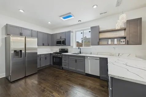 7919 South Ellis Avenue Chicago IL 60619