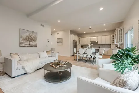 6723 North Harding Avenue Lincolnwood IL 60712