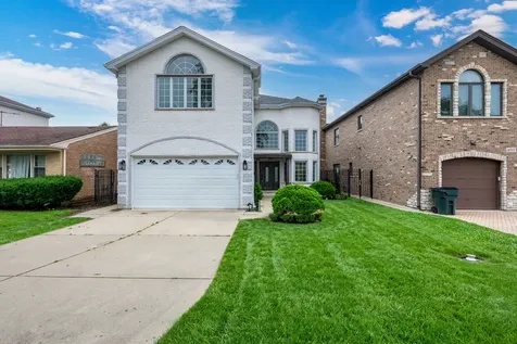 6723 North Harding Avenue Lincolnwood IL 60712