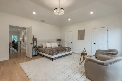 6723 North Harding Avenue Lincolnwood IL 60712