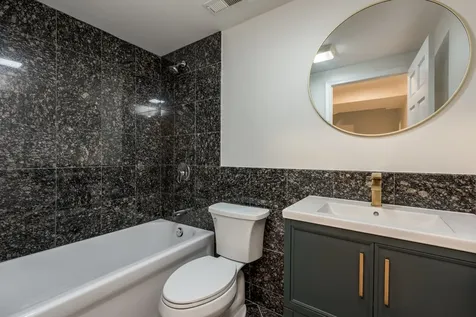6723 North Harding Avenue Lincolnwood IL 60712
