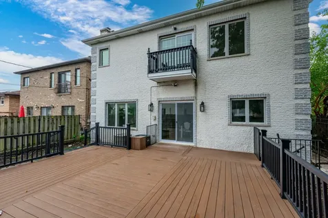 6723 North Harding Avenue Lincolnwood IL 60712