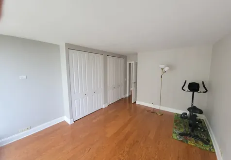 5445 North Sheridan Road Chicago IL 60640