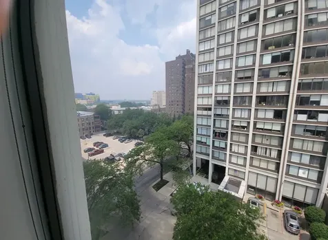 5445 North Sheridan Road Chicago IL 60640