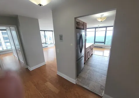5445 North Sheridan Road Chicago IL 60640
