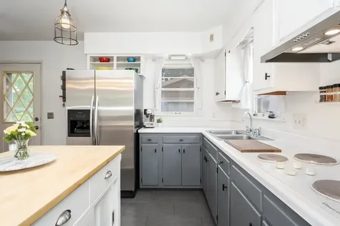 1013 North Walnut Street Normal IL 61761