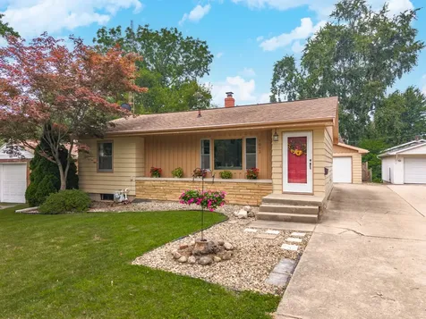 1013 North Walnut Street Normal IL 61761