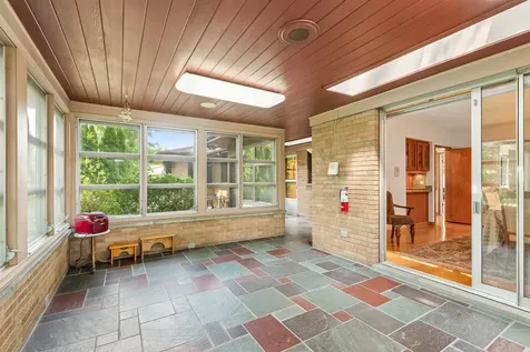 6444 North Kenton Avenue Lincolnwood IL 60712